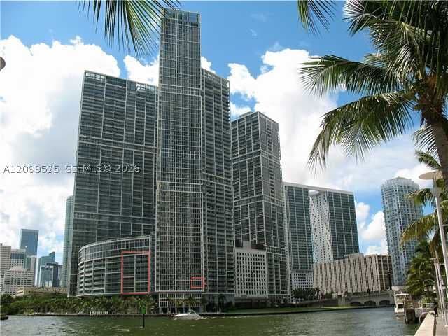 1+1 Condo — 465 BRICKELL AV #4806, Miami, FL 33131