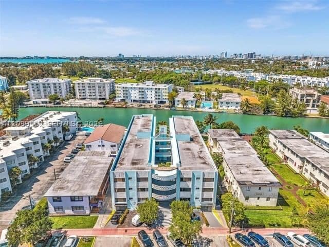 Daire — 1165 Marseille Dr #3, Miami Beach, FL 33141