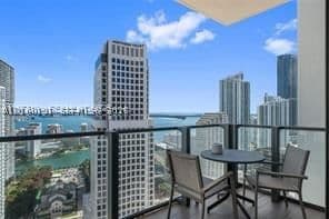 2+1 Condo — 68 6th St #3209, Miami, FL 33131