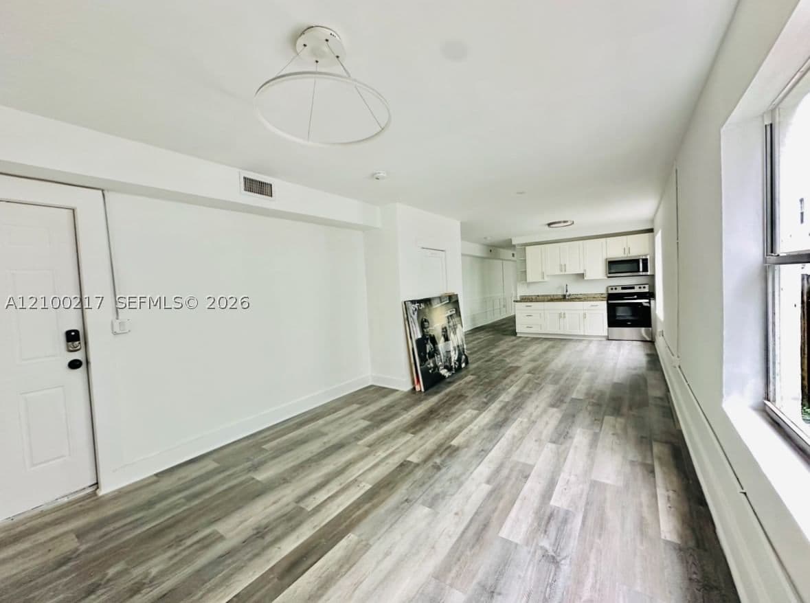 2+1 Daire — 524 35th St #1, Miami, FL 33127