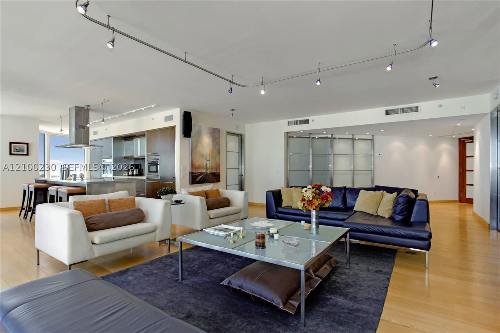 2+1 Condo — 4779 Collins Ave #401, Miami Beach, FL 33140