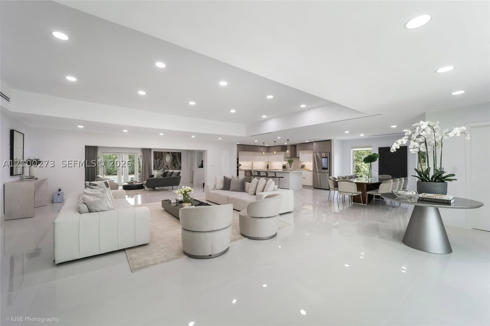 4+1 Müstakil ev — 4730 Bay Point Rd, Miami, FL 33137