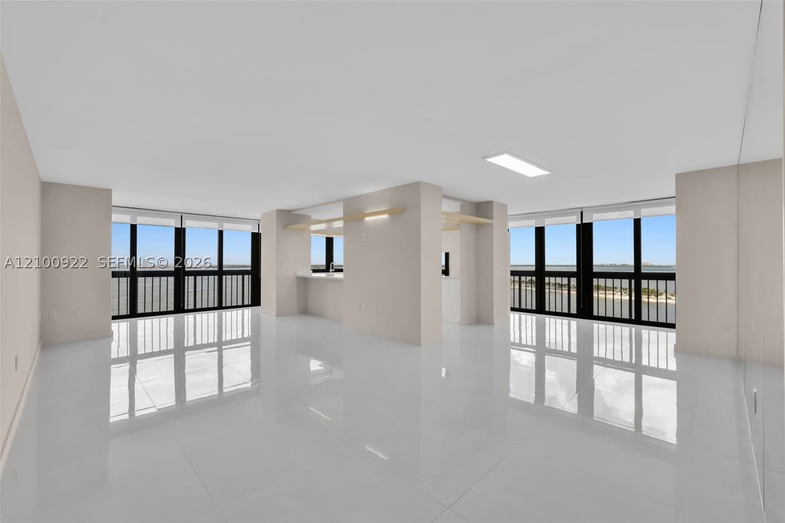 2+1 Condo — 2333 Brickell Ave #1701, Miami, FL 33129
