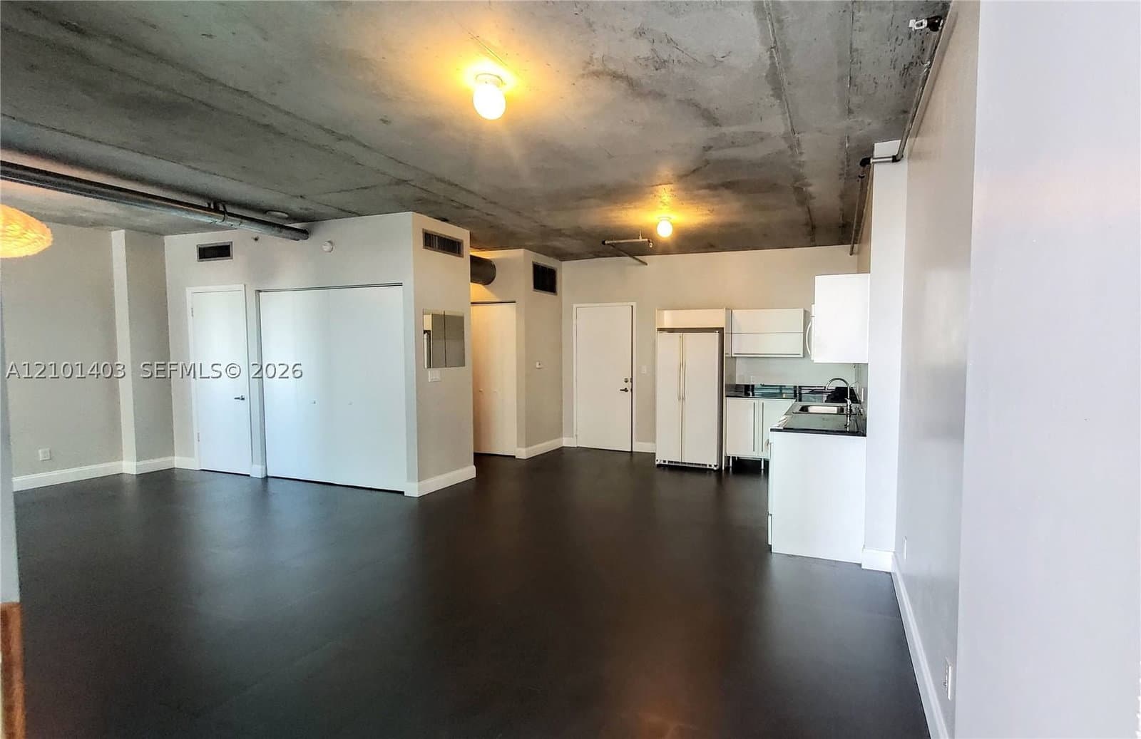 NEO VERTIKA CONDO — ilan fotoğrafı