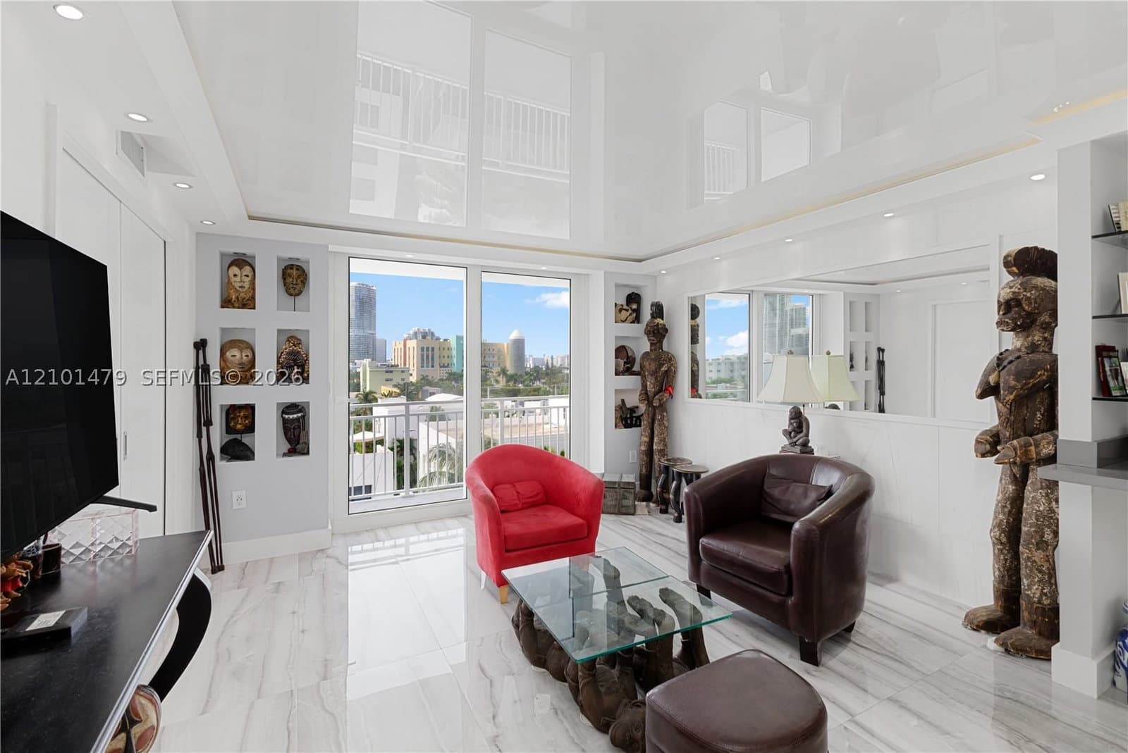 1+1 Condo — 345 Ocean Dr #705, Miami Beach, FL 33139