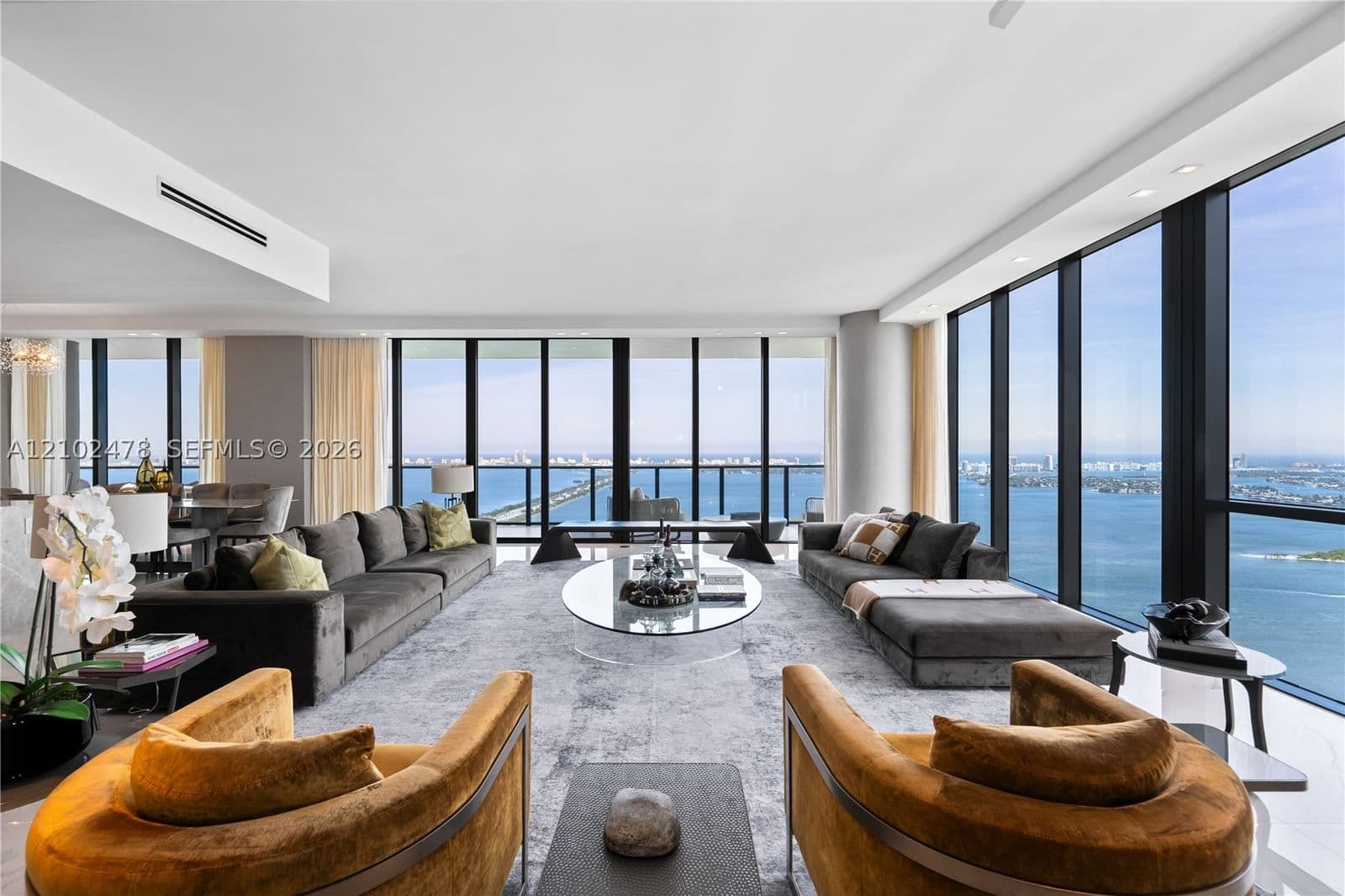 One Paraiso Condo, Edgewater