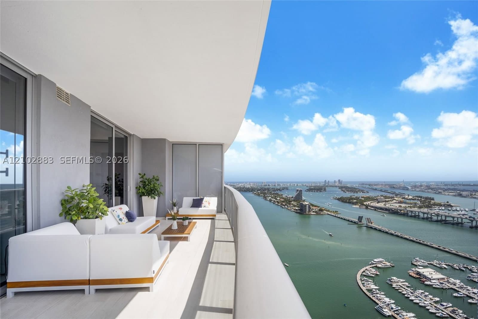 3+1 Condo — 488 18th St #4310, Miami, FL 33132