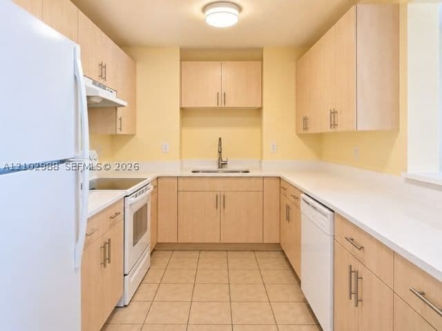 1-bedroom Condo — 50 Menores Ave #601, Coral Gables, FL 33134