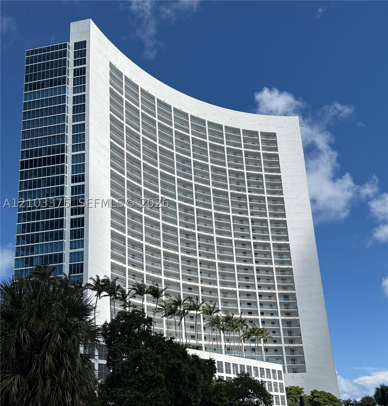 2+1 Condo — 601 36th St #2602, Miami, FL 33137