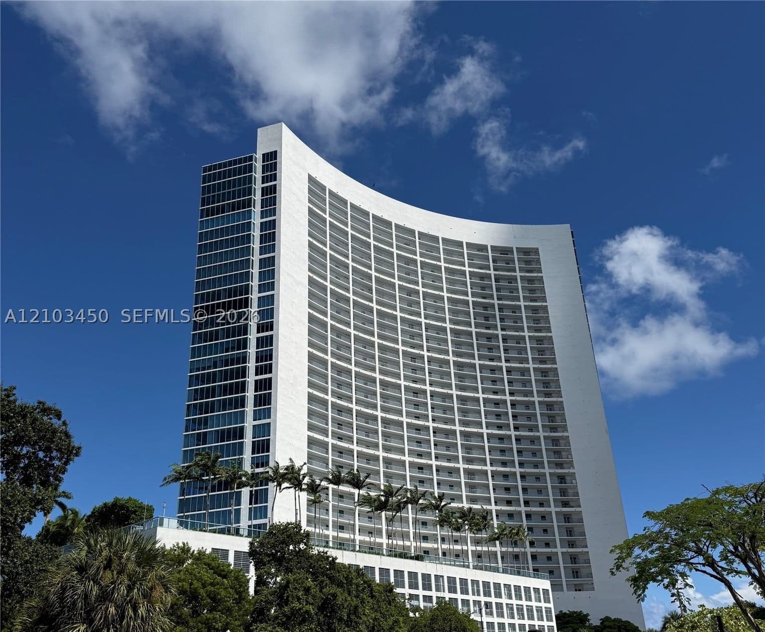 2-bedroom Condo — 601 36th St #2602, Miami, FL 33137