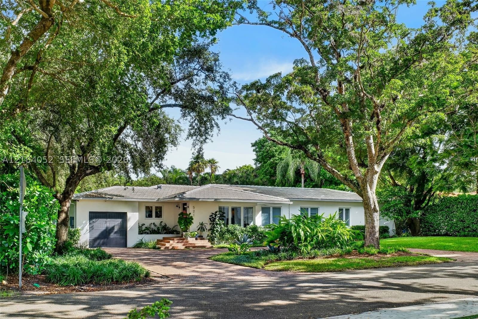 4-bedroom Single-Family Home — 521 San Juan Dr, Coral Gables, FL 33143