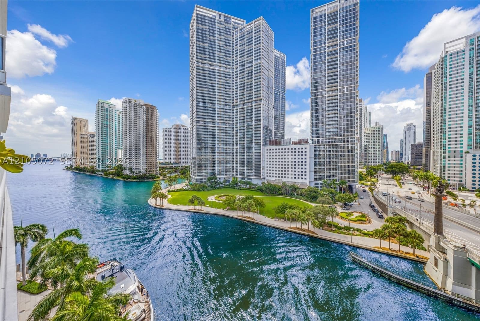 2-bedroom Condo — 200 Biscayne Boulevard Way #904, Miami, FL 33131