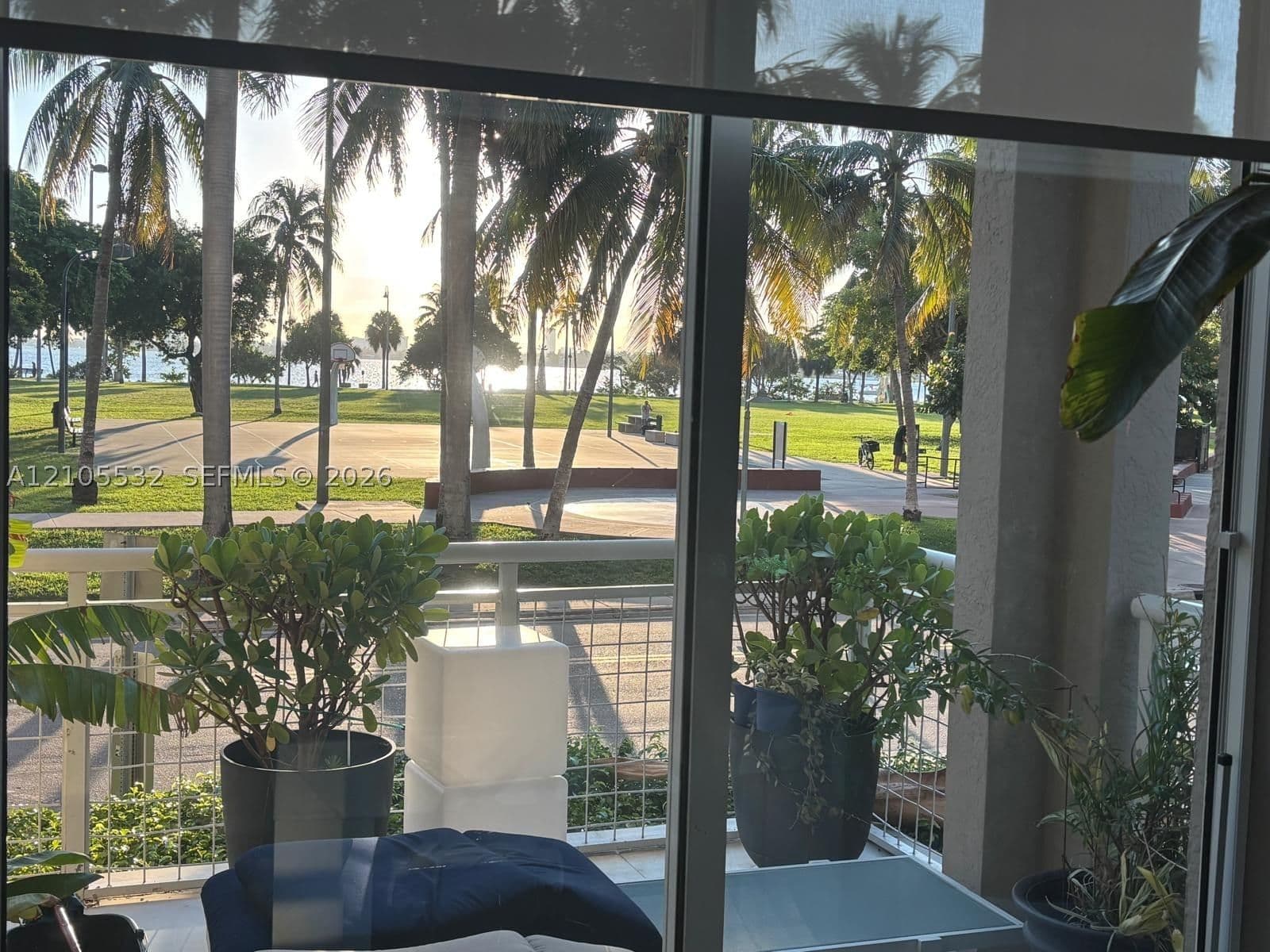 3-bedroom Condo — 2000 Bayshore Dr #110, Miami, FL 33137