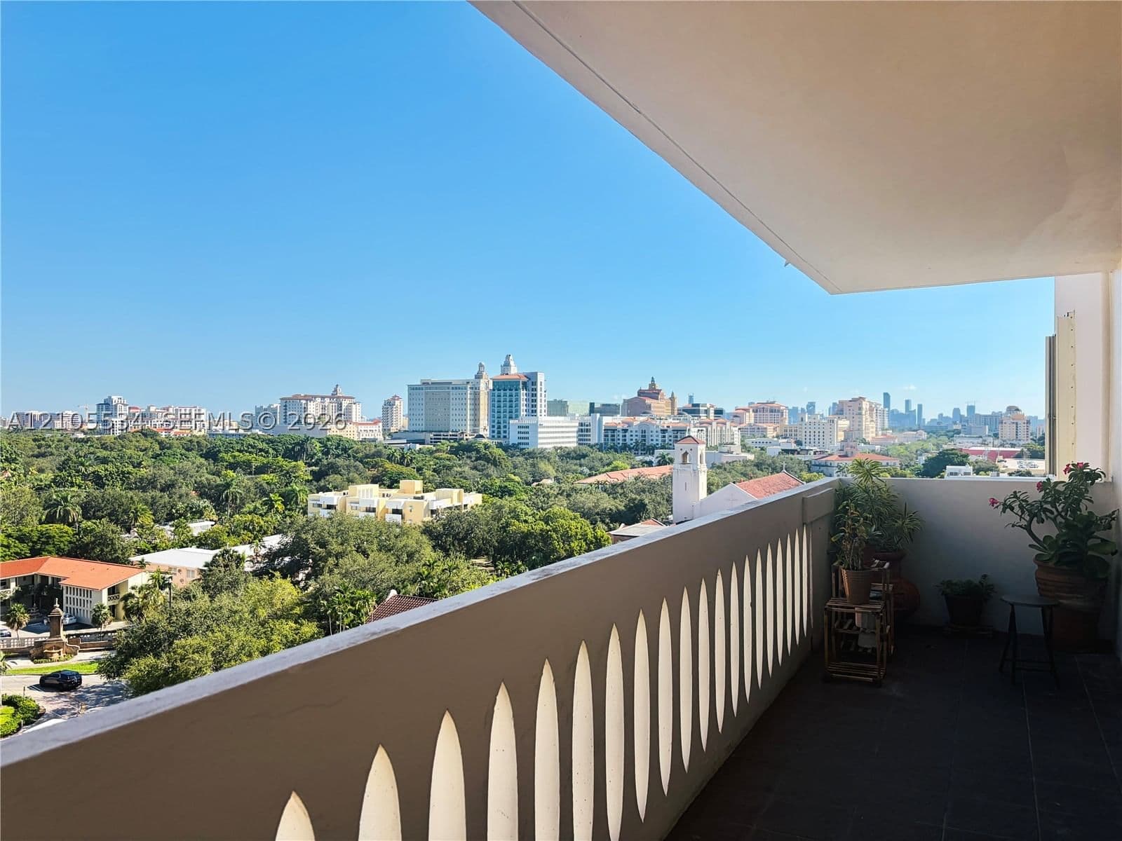2-bedroom Condo — 625 Biltmore Way #1107, Coral Gables, FL 33134