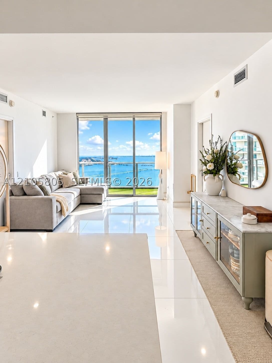 2+1 Condo — 1300 Brickell Bay Dr #3405, Miami, FL 33131