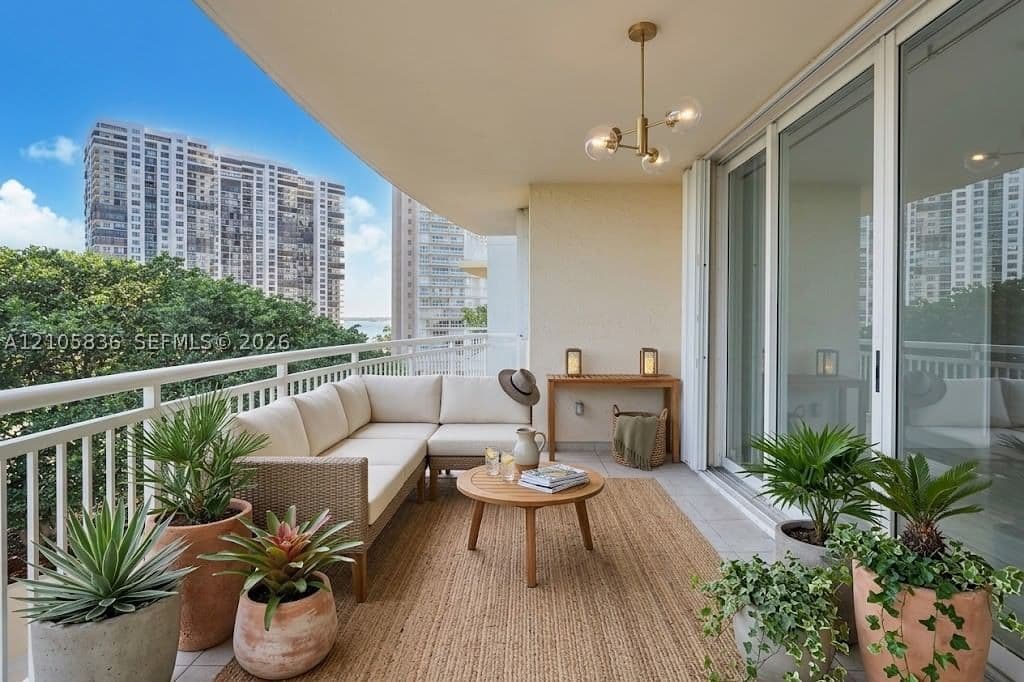 THE METROPOLITAN CONDO — ilan fotoğrafı