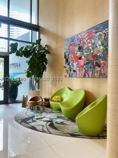 1-bedroom Condo — 501 31st St #802, Miami, FL 33137