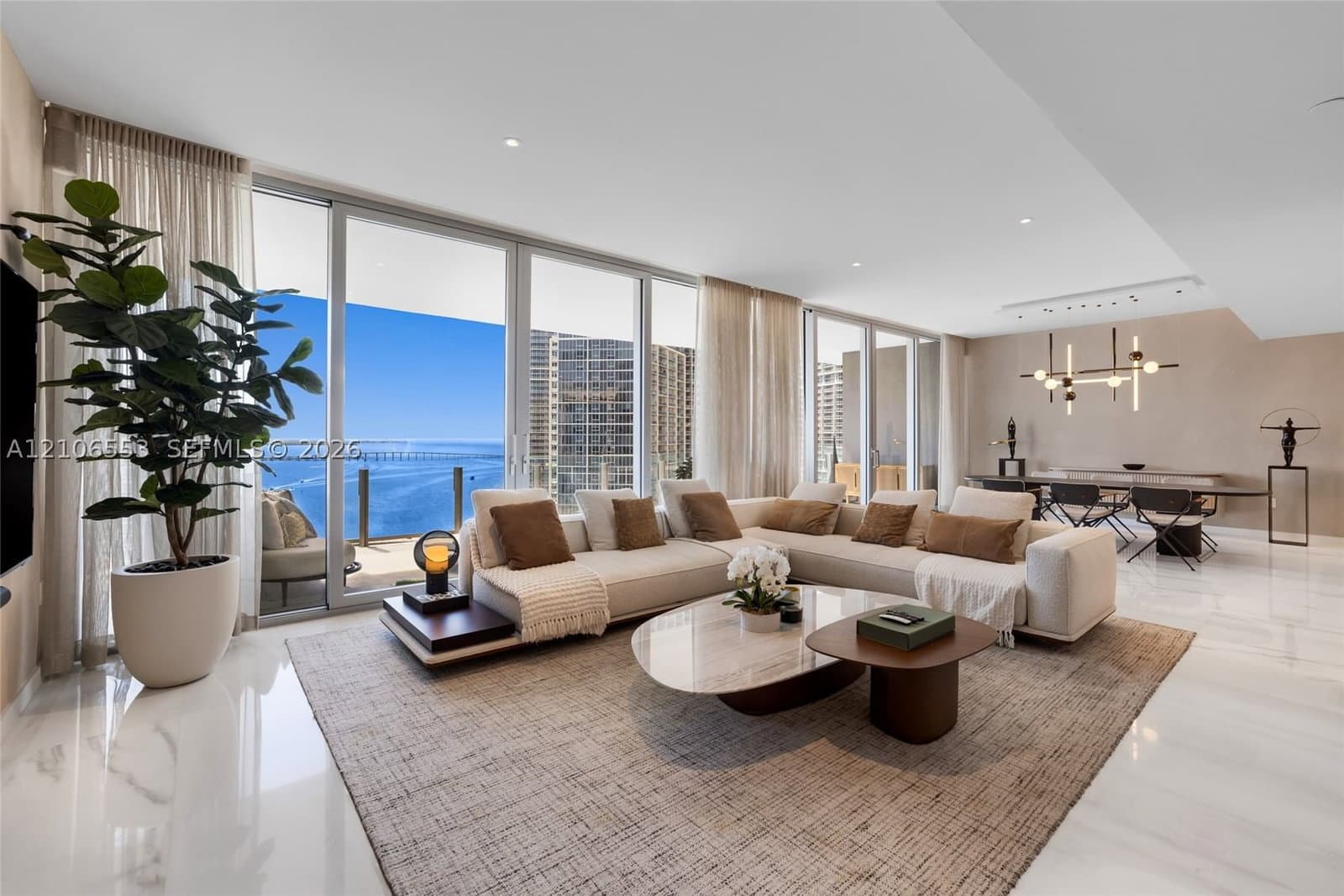 3-bedroom Condo — 300 Biscayne Boulevard Way #3002E, Miami, FL 33131