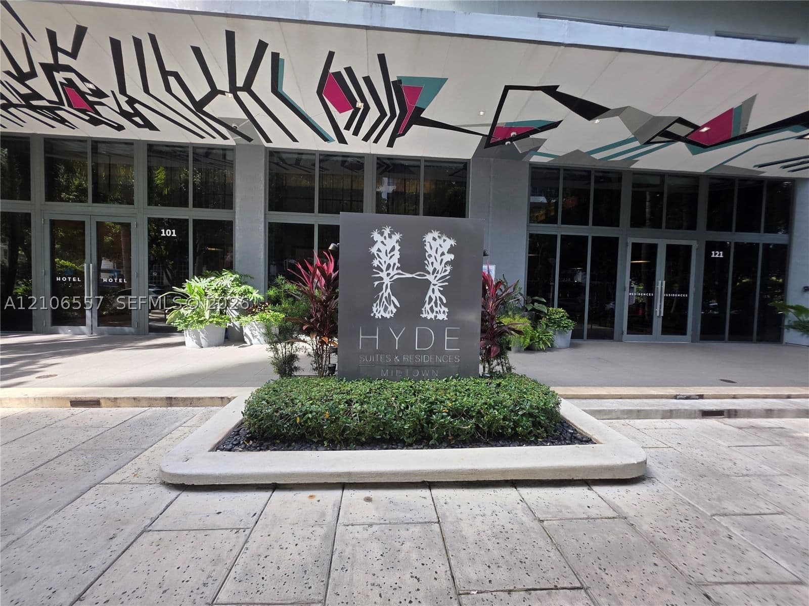 1-bedroom Condo — 121 34th St #1912, Miami, FL 33137
