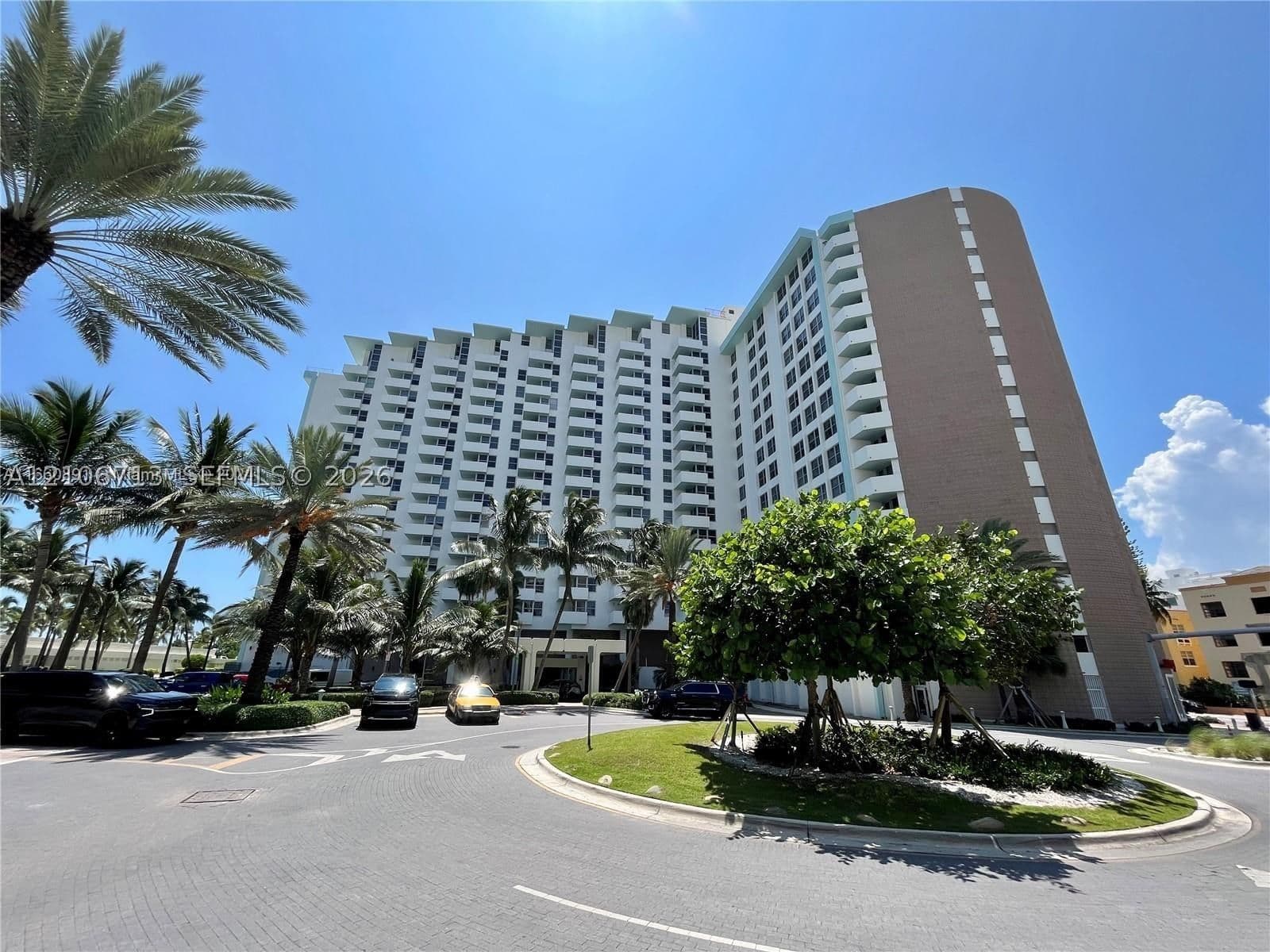 1+1 Condo — 2899 Collins Ave #1538, Miami Beach, FL 33140