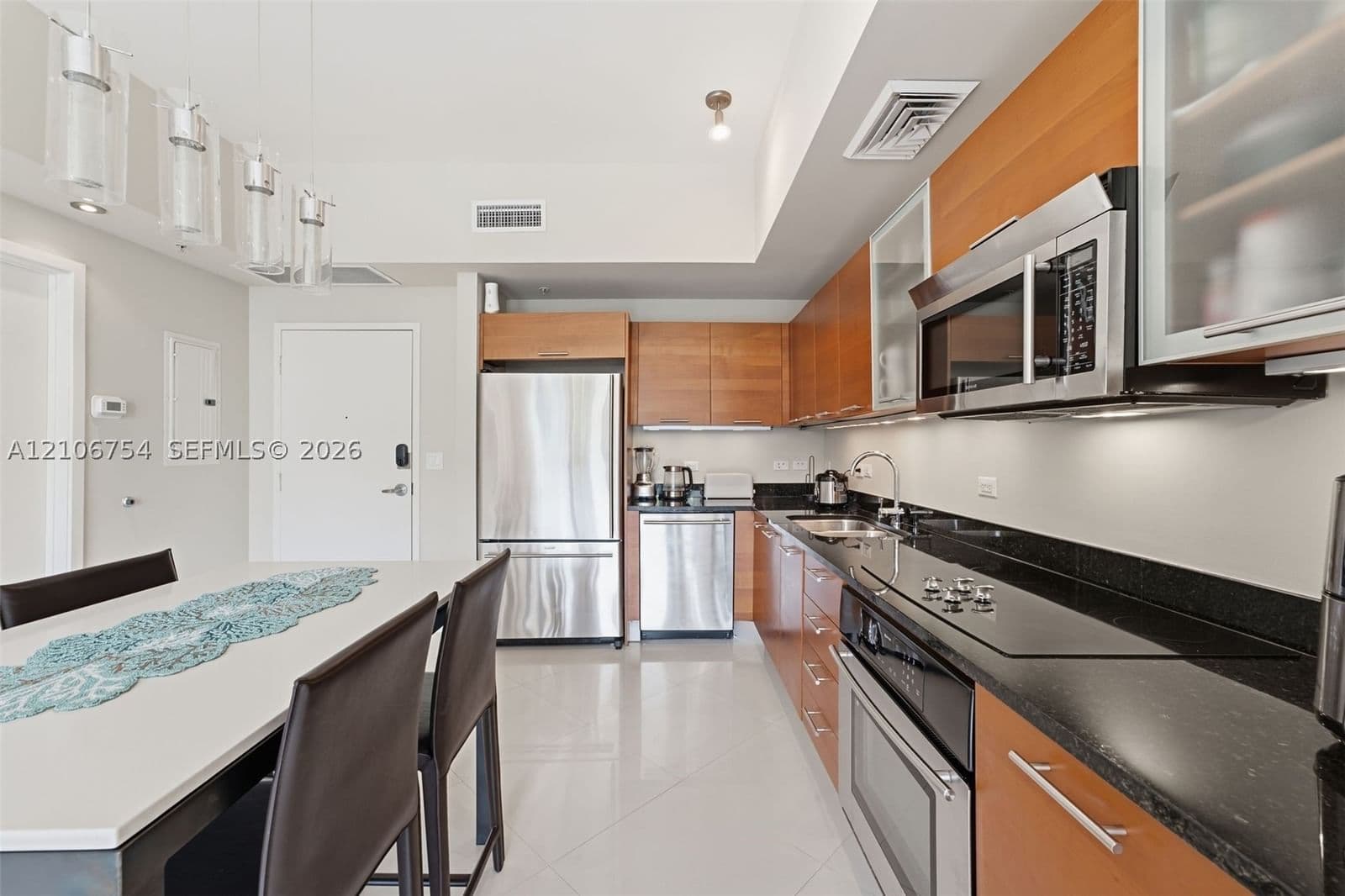 TWO MIDTOWN MIAMI CONDO — ilan fotoğrafı