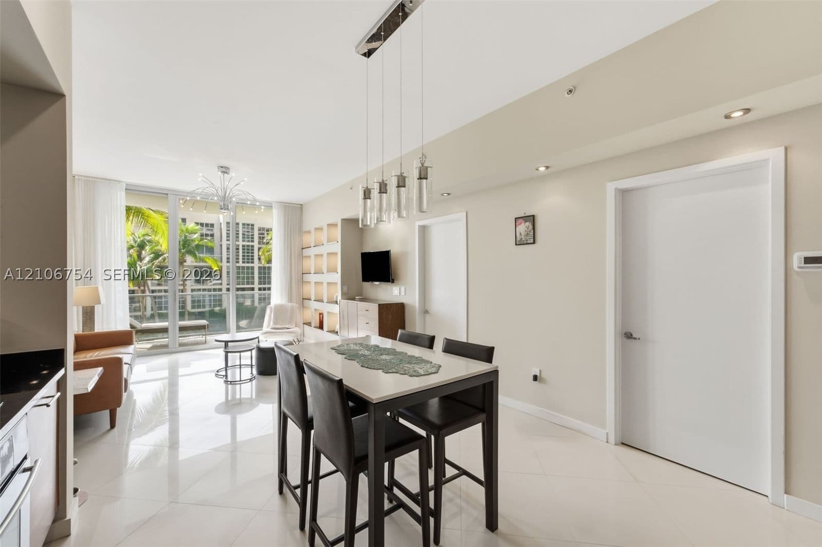 TWO MIDTOWN MIAMI CONDO — ilan fotoğrafı