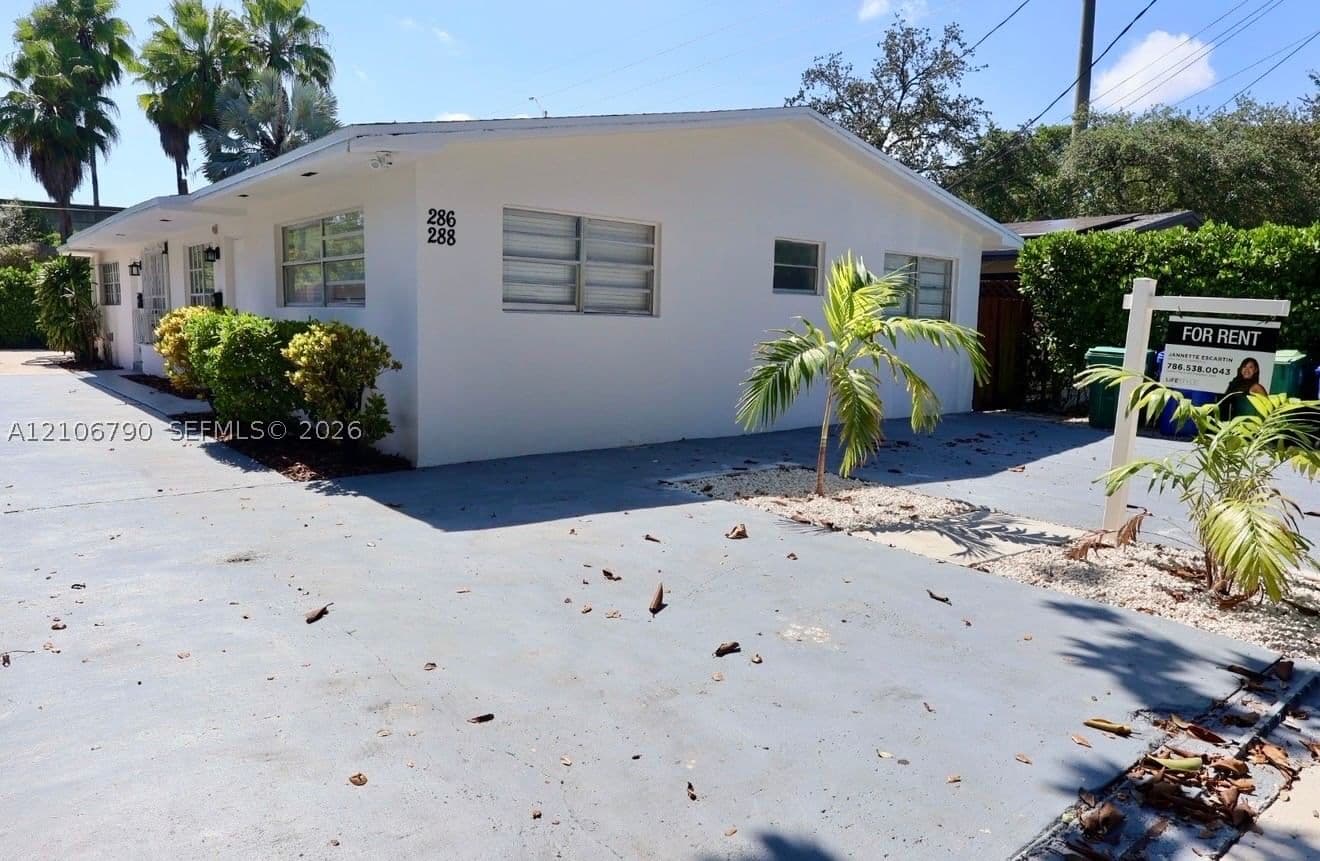 2-bedroom Property — 286 39th St #0, Miami, FL 33127
