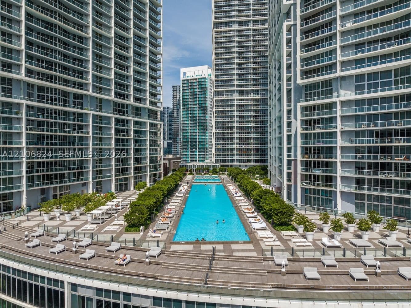 2-bedroom Condo — 485 Brickell Ave #4104, Miami, FL 33131