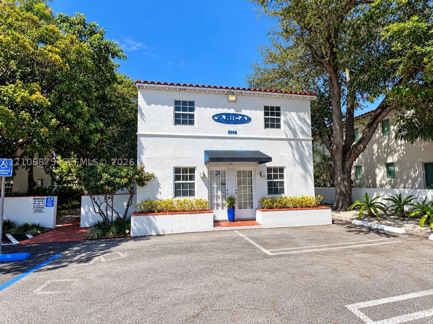 Property — Coral Gables, FL 33134