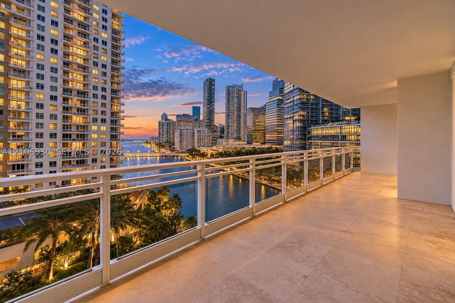 2+1 Condo — 901 Brickell Key Blvd #1103, Miami, FL 33131