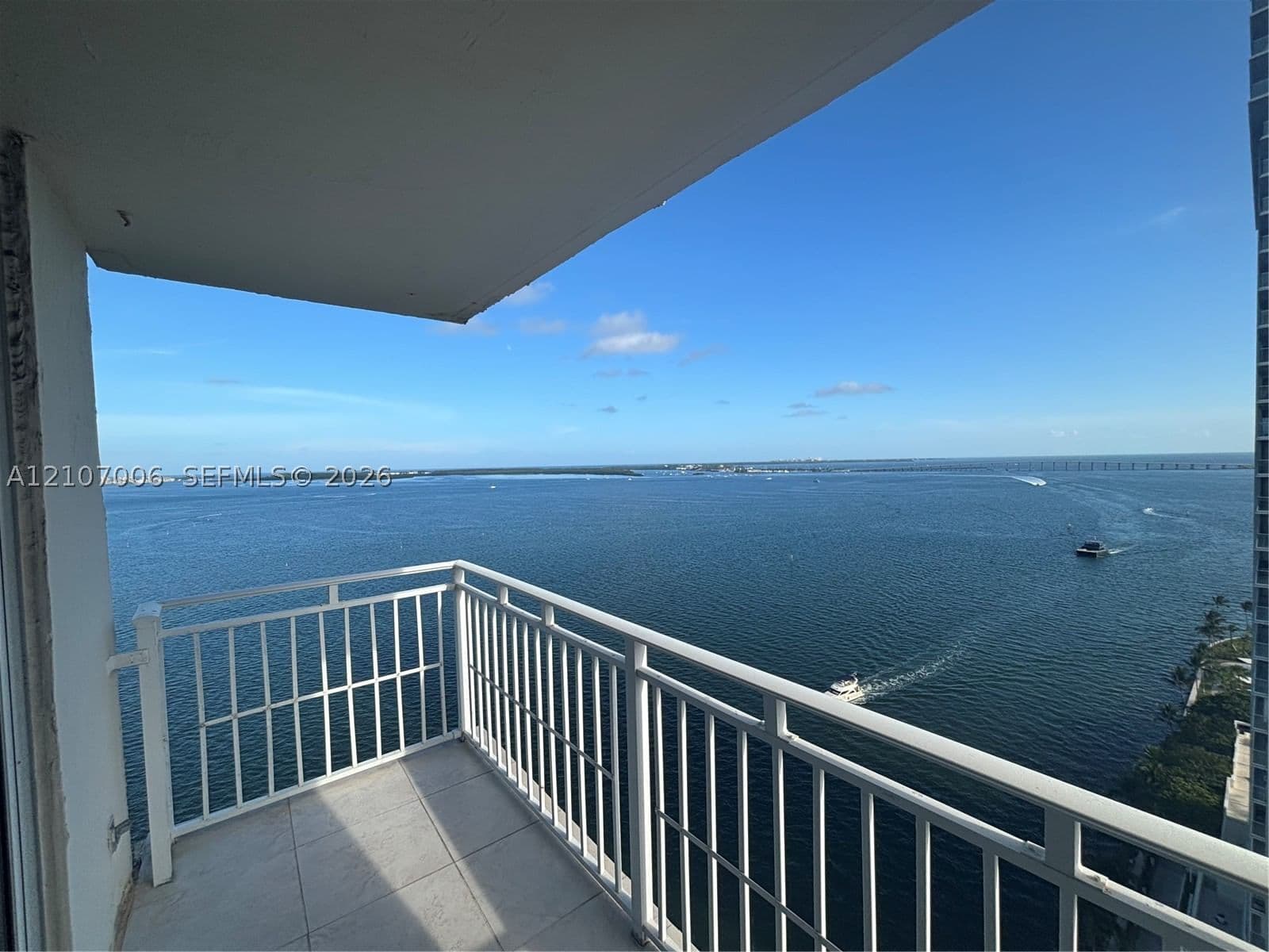 2-bedroom Condo — 770 Claughton Island Dr #2116, Miami, FL 33131