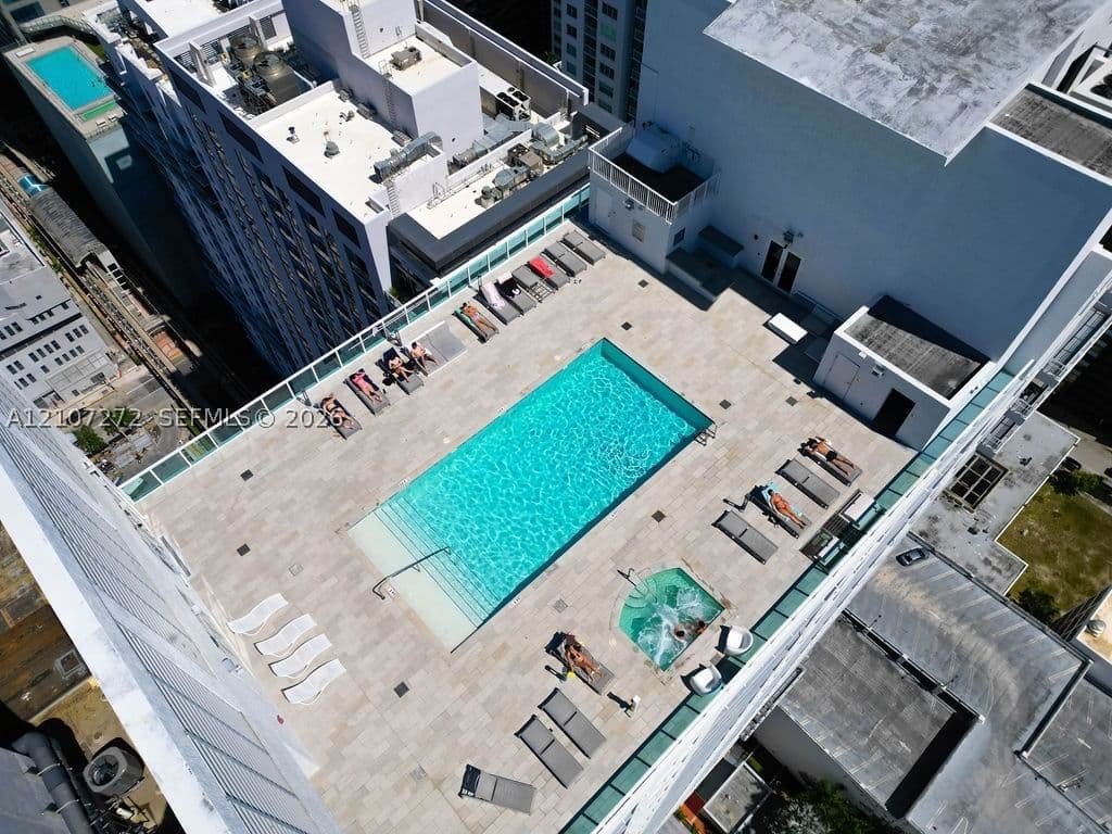 THE LOFT DOWNTOWN II COND — ilan fotoğrafı