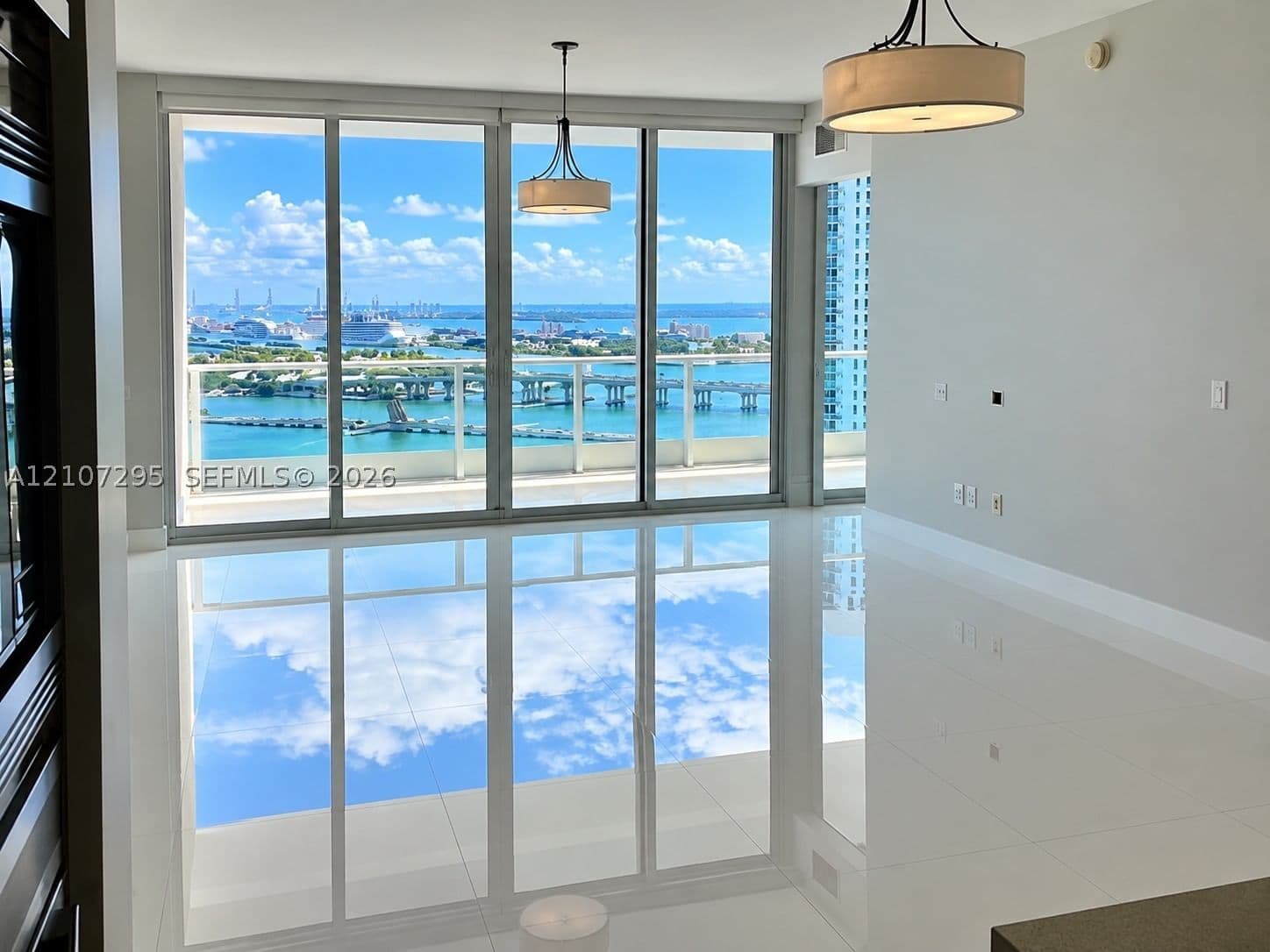 3-bedroom Condo — 2020 Bayshore Dr #3203, Miami, FL 33137