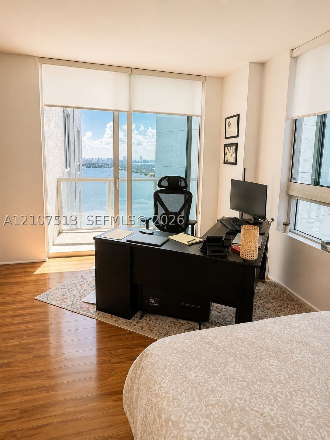 QUANTUM ON THE BAY CONDO — ilan fotoğrafı