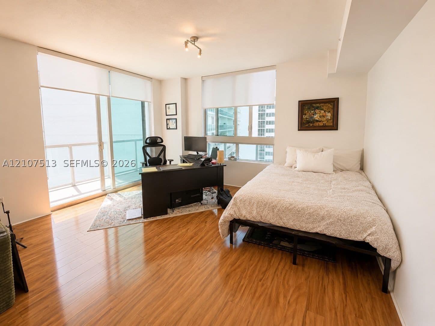 QUANTUM ON THE BAY CONDO — ilan fotoğrafı