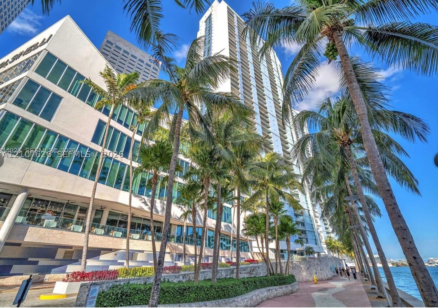 ONE MIAMI WEST CONDO — ilan fotoğrafı