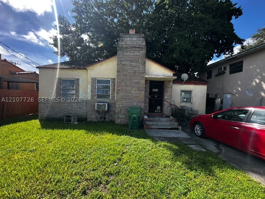 2-bedroom Single-Family Home — 1468 37th St, Miami, FL 33142