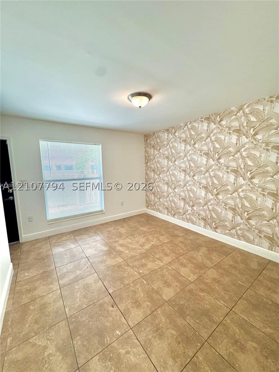 2-bedroom Apartment — 1968 4th Ct #323, Miami, FL 33136