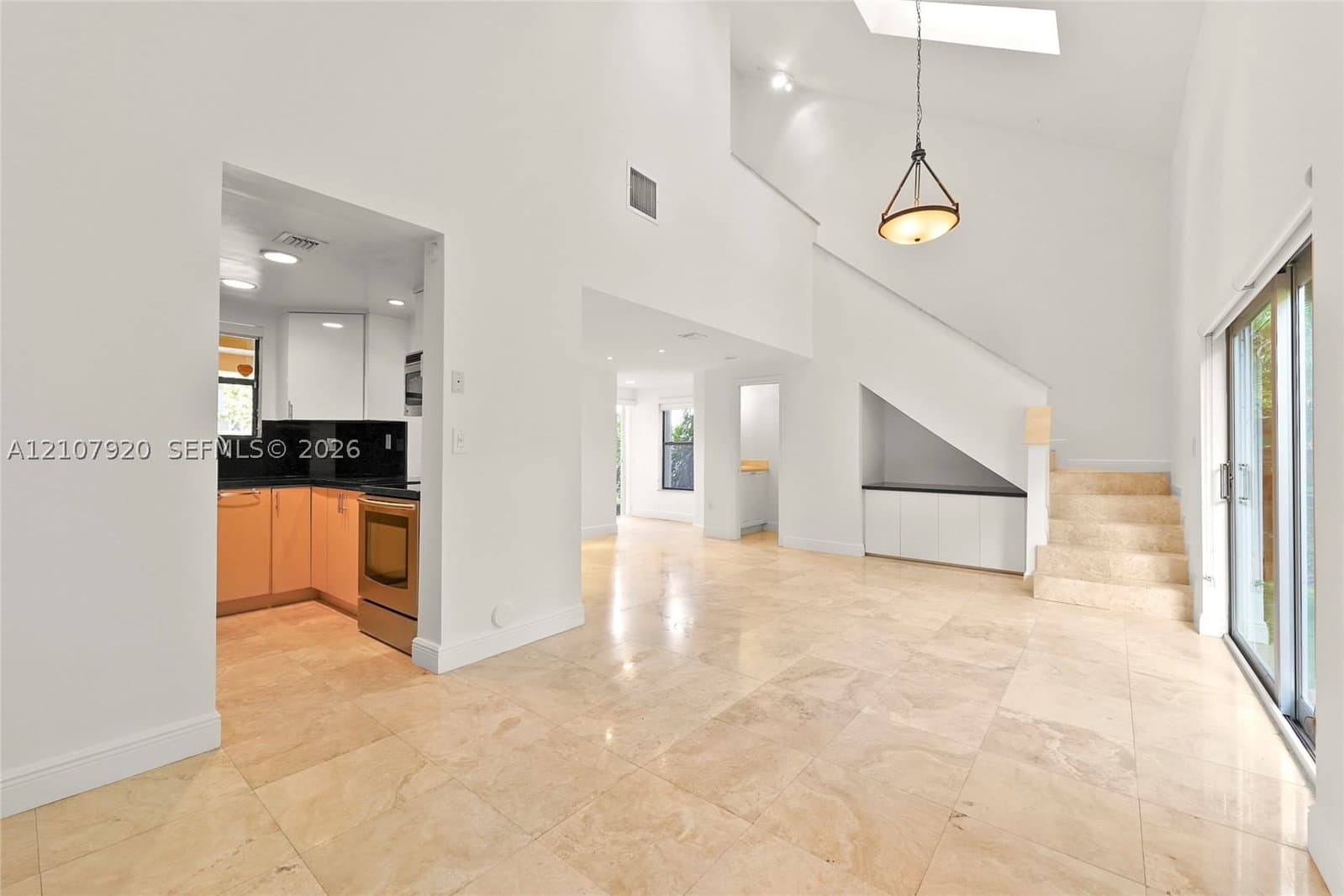 2-bedroom Townhouse — 3062 Shipping Ave #3062, Miami, FL 33133