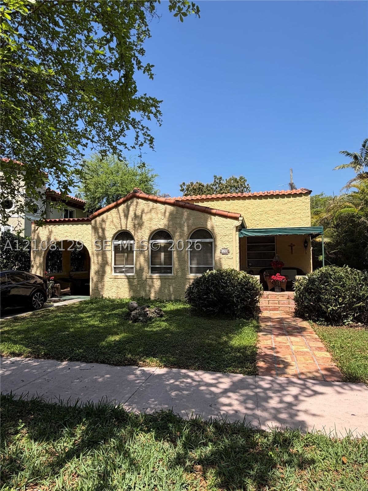 2-bedroom Single-Family Home — 1209 Mariana Ave, Coral Gables, FL 33134