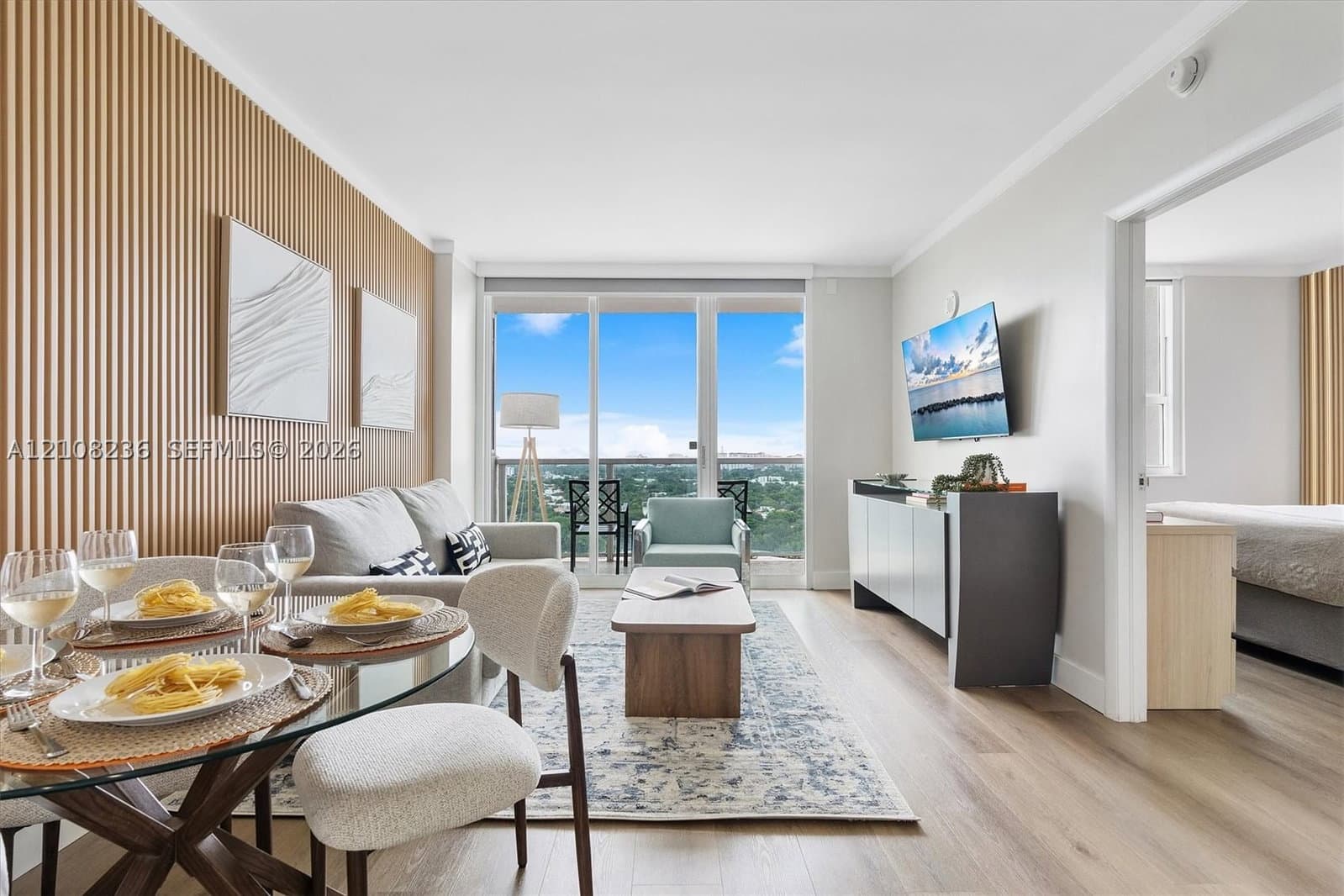 Mutiny Park Condo, Coconut Grove