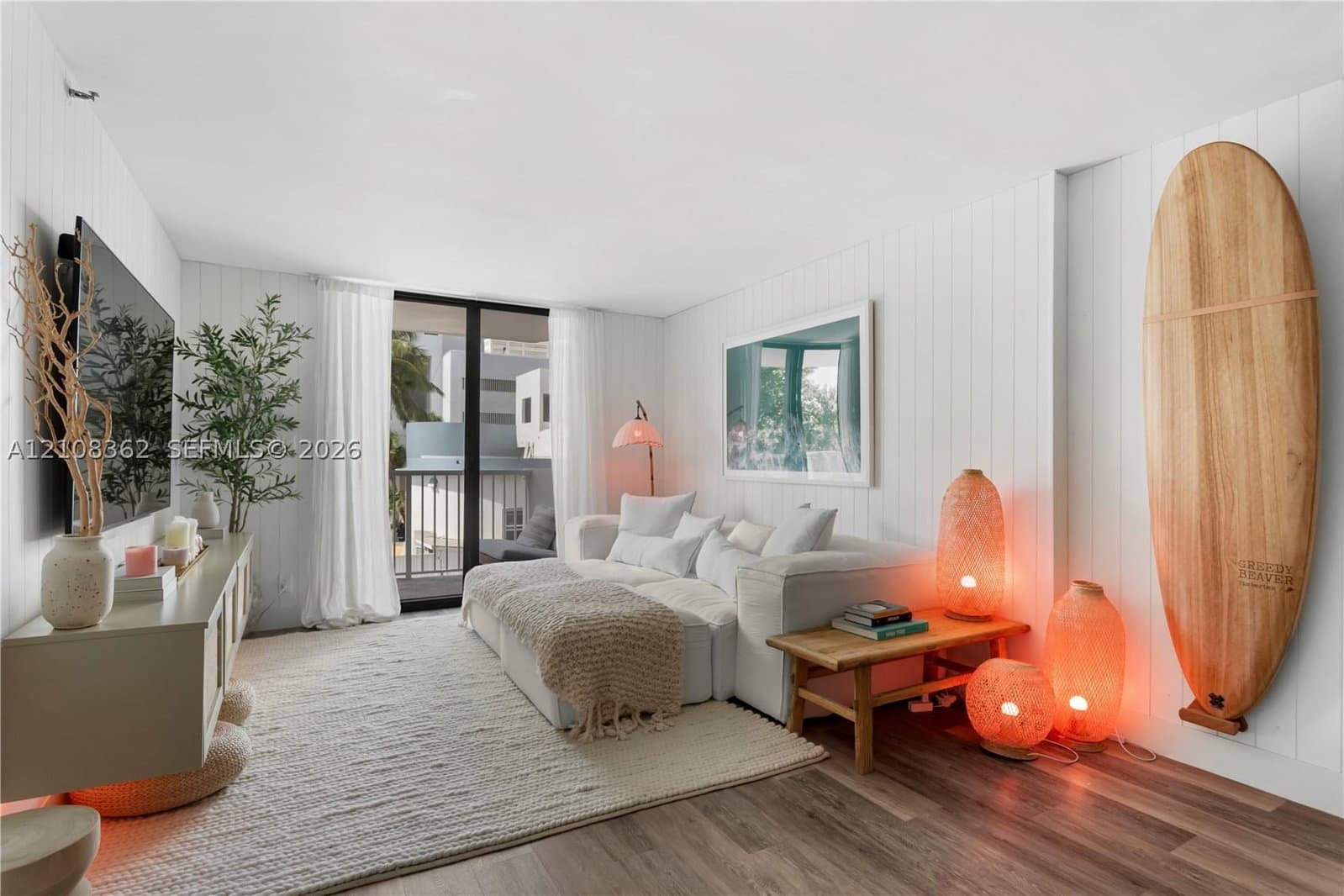 2-bedroom Condo — 4301 Collins Ave #207, Miami Beach, FL 33140