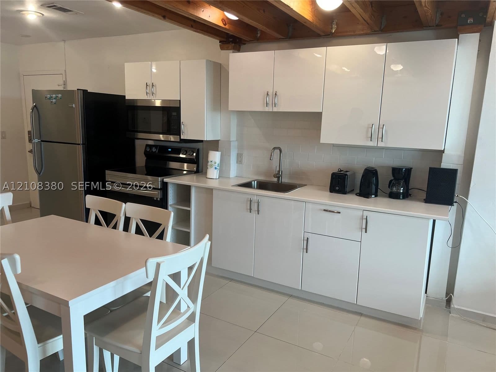 CASTLE BEACH CLUB CONDO — ilan fotoğrafı