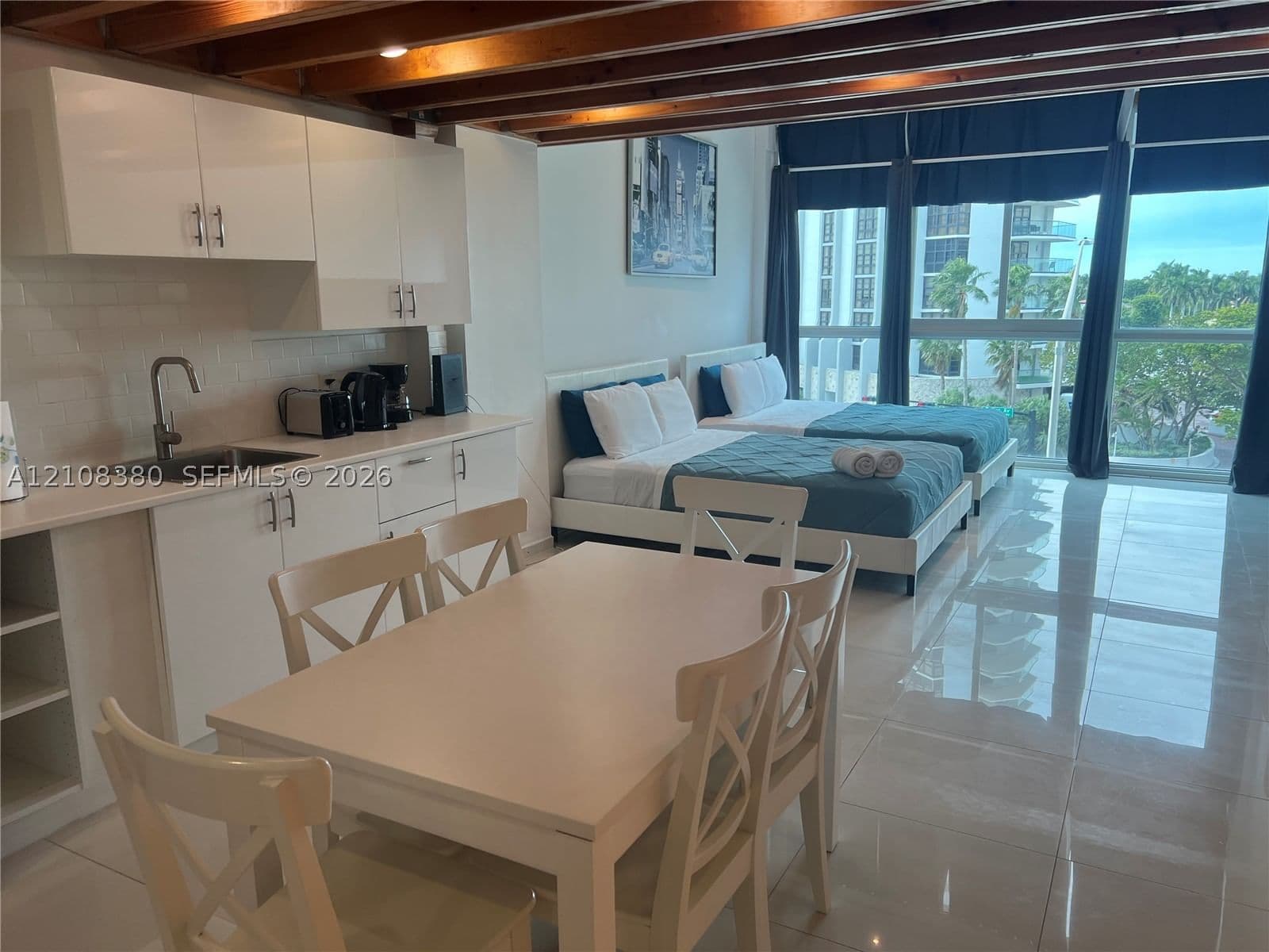 CASTLE BEACH CLUB CONDO — ilan fotoğrafı