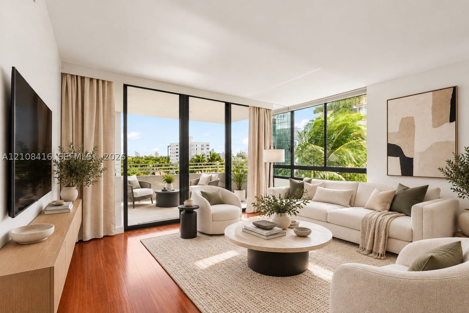 2-bedroom Condo — 1330 West Ave #614, Miami Beach, FL 33139
