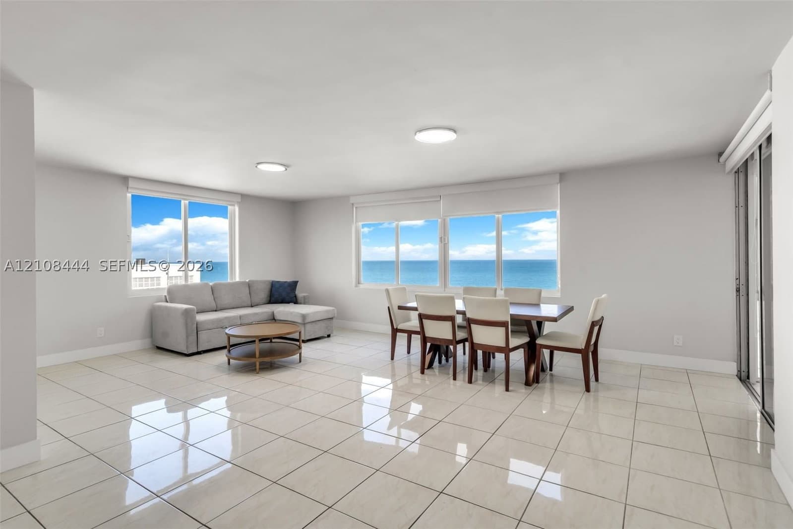 2-bedroom Condo — 5401 Collins Ave #919A, Miami Beach, FL 33140