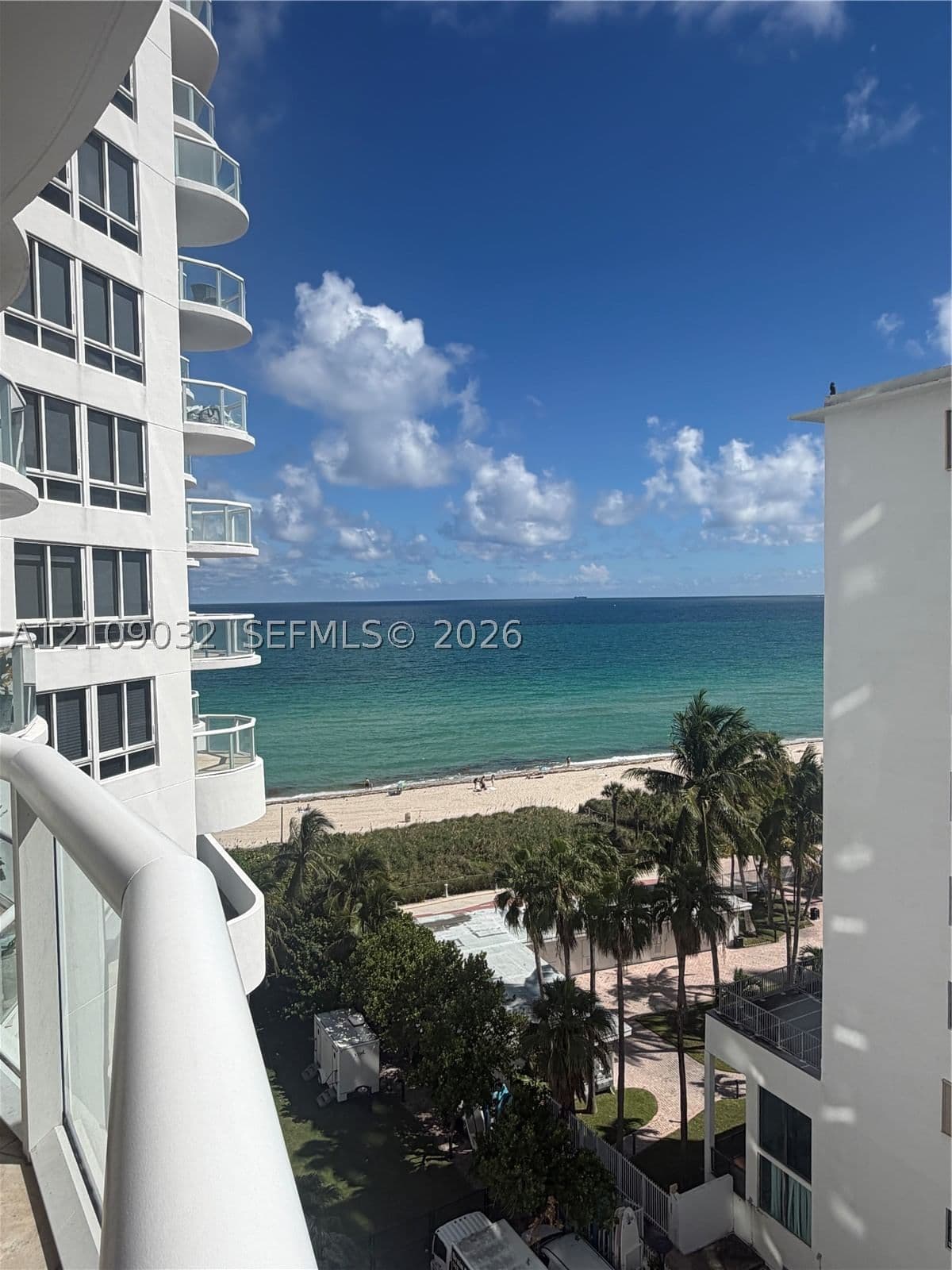 1+1 Condo — 6365 Collins Ave #906, Miami Beach, FL 33141