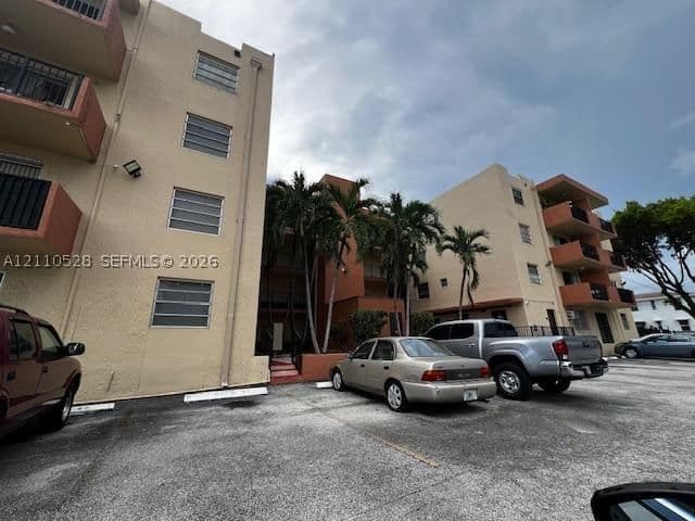 VISTA ALEGRE CONDO — ilan fotoğrafı