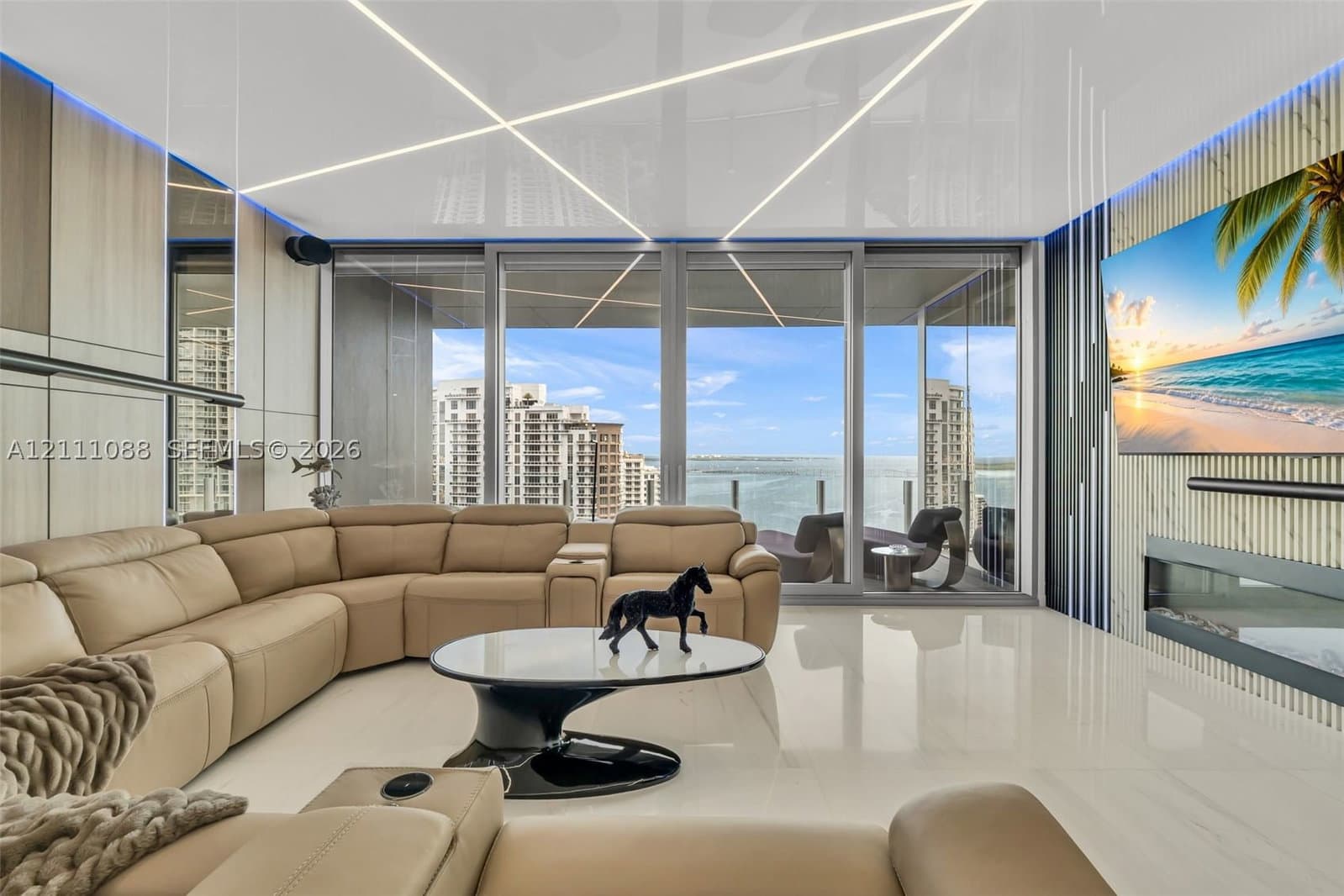 3+1 Condo — 300 Biscayne Boulevard Way #3103C, Miami, FL 33131