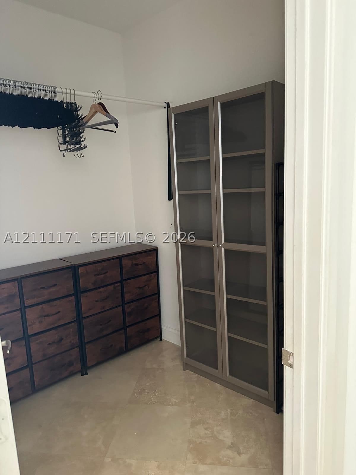 CARBONELL CONDO — ilan fotoğrafı